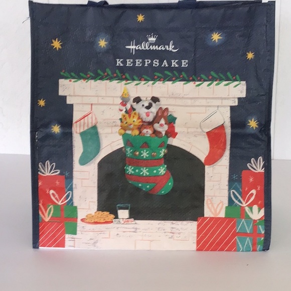 HALLMARK KEEPSAKE ORNAMENTS TOTE BAG - Picture 1 of 6